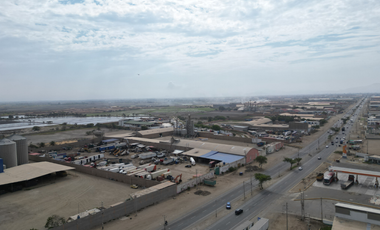Terreno de 16810 m2 en Zona Industrial Carretera Lambayeque