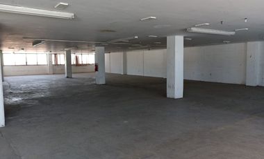 Bodega de Uso Mixto, Maquila, Almacen y Oficinas Iztapalapa