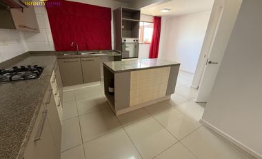 Amplia Casa Condominio Jardín Oriente Til-Til.