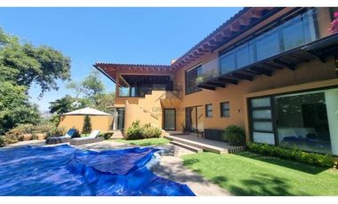 CASA CONTEMPORANEA EN VENTA