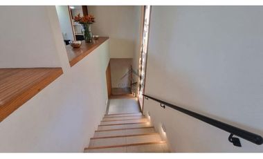 CASA CONTEMPORANEA EN VENTA