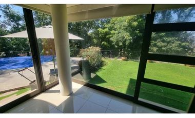 CASA CONTEMPORANEA EN VENTA