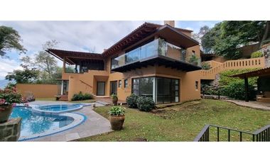 CASA CONTEMPORANEA EN VENTA
