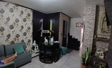 Venta hermosa casa unifamiliar a 2 cuadras del parque principal de Copacabana-Antioquia