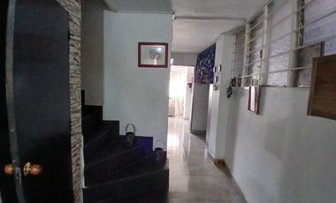 Venta hermosa casa unifamiliar a 2 cuadras del parque principal de Copacabana-Antioquia