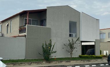 VENTA DE CASA EN CIUDAD COUNTRY - MORITO