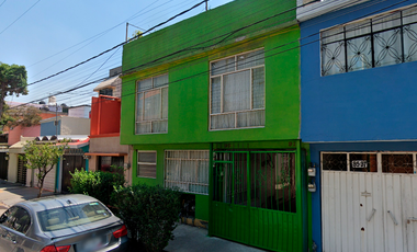 CASA EN CALLE DEL CEDRO, LOS REYES IXTACALA, TLALNEPANTLA, ESTADO DE MÉXICO. ¡NO CRÉDITOS!