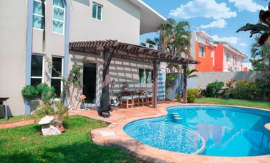 Casa en venta en Fracc. La Tampiquera, Boca del Río, Ver.