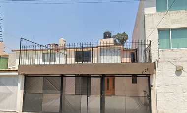 BONITA CASA EN REMATE BANCARIO