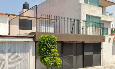 BONITA CASA EN REMATE BANCARIO