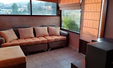 Vendo Casa de 3 Dormitorios  ingresando por la Panamericana Norte Carcelén