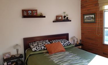 Vendo Casa de 3 Dormitorios  ingresando por la Panamericana Norte Carcelén