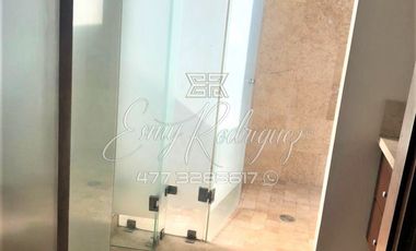 DEPARTAMENTO  EN RENTA León,Gto; CERCA DE PLAZA MAYOR,  3 REC. AMUEBLADO, METROPOLITANO