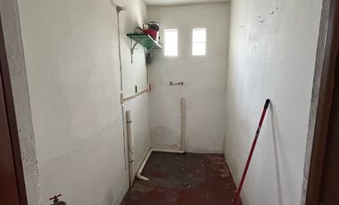amplia casa en PLANTA BAJA en renta, col astilleros, zona norte