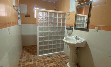 amplia casa en PLANTA BAJA en renta, col astilleros, zona norte