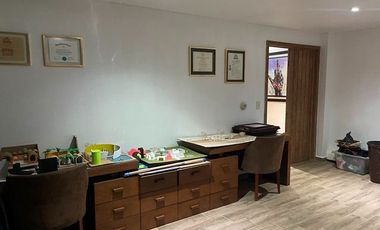 RENTA MAGNÍFICA CASA ESTILO MEXICANO CONTEMPORÁNEO EN HACIENDA SANTA FE