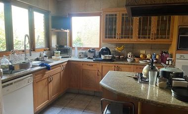 RENTA MAGNÍFICA CASA ESTILO MEXICANO CONTEMPORÁNEO EN HACIENDA SANTA FE