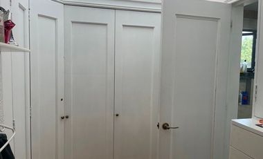 RENTA MAGNÍFICA CASA ESTILO MEXICANO CONTEMPORÁNEO EN HACIENDA SANTA FE