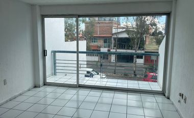 VENTA DE LOCALES SOBRE BLVD. MIGUEL DE CERVANTES SAAVEDRA, LEÓN, GTO.