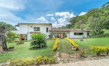 FINCA EL PINO EN ALQUILER EN ANAPOIMA LLAMANOS AL3246448427 COMPARTE EN FAMILIA