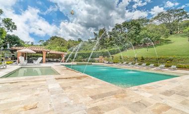 FINCA EL PINO EN ALQUILER EN ANAPOIMA LLAMANOS AL3246448427 COMPARTE EN FAMILIA
