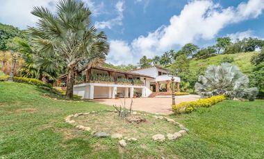 FINCA EL PINO EN ALQUILER EN ANAPOIMA LLAMANOS AL3246448427 COMPARTE EN FAMILIA