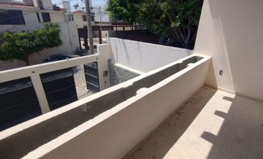 Preventa de Casa con recámara en planta baja en Burgos, Temixco