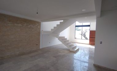 Preventa de Casa con recámara en planta baja en Burgos, Temixco