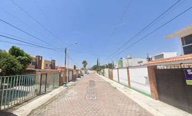 VENTA DE CASA, CALLE ELENA PONIATOWSKA, EL POPO, ATLIXCO PUEBLA, REMATE BANCARIO