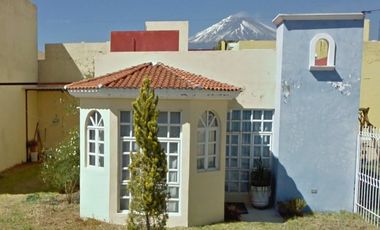 VENTA DE CASA, CALLE ELENA PONIATOWSKA, EL POPO, ATLIXCO PUEBLA, REMATE BANCARIO