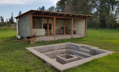 Venta Exclusiva Casa estilo Mediterránea en Condominio Privado-Talagante