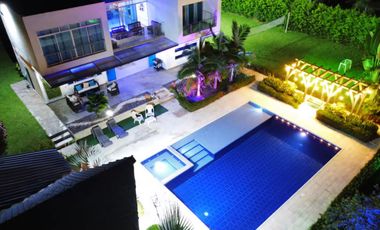 TE ALQUILO ESPECTACULAR FINCA EL TRIUNFO LLAMANOS AL3023246387 DISPONIBLE PARA TEMPORADA ESTADIA COMPLETAMENTE PRIVADA