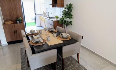 CASA DE 4 HABITACIONES, UNA EN PLANTA BAJA EN MEDITERRANEO CORREGIDORA