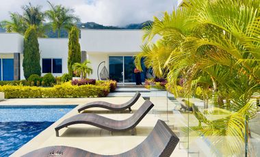 FINCA VILLA CATI EN ALQUILER EN PIEDECUESTA LLAMANOS AL3022481513 COMPARTE EN FAMILIA