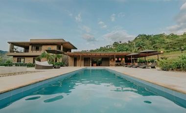 TE ALQUILO HERMOSA FINCA FARALLONES EN COPACABANA LLAMANOS AL3023252524 Y REALIZA TUS RESERVAS CON TIEMPO.