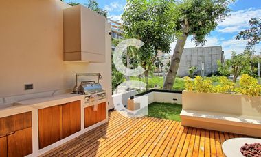 Casa en Venta en Cancun en Residencial La Marina Pto. Cancún con Rooftop