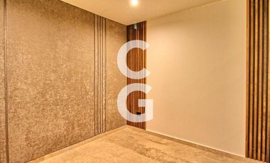 Casa en Venta en Cancun en Residencial La Marina Pto. Cancún con Rooftop