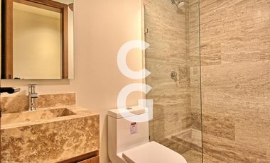 Casa en Venta en Cancun en Residencial La Marina Pto. Cancún con Rooftop