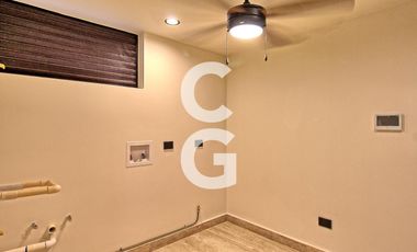 Casa en Venta en Cancun en Residencial La Marina Pto. Cancún con Rooftop