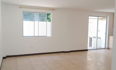 ARRIENDO CASA EN TUMBACO - CONJ. SAMANA