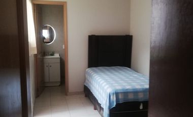 BONITA CASA BIEN UBICADA CON TODOS LOS SERVICOS