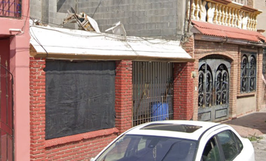 Casa en Remate Bancario en C. 9, Mirasierra, Saltillo, Coah. (65% debajo de su valor comercial)