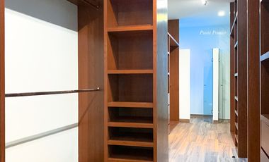 Casa de Lujo Venta Nueva en Abadía Coto Av Universidad Zona Dorada Andares Zapopan Punta Premier