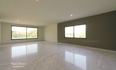 Casa de Lujo Venta Nueva en Abadía Coto Av Universidad Zona Dorada Andares Zapopan Punta Premier