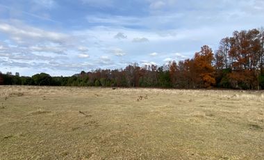 Parcela vista al Volcán 5 km de Villarrica sector Conquil camino todo pavimentado