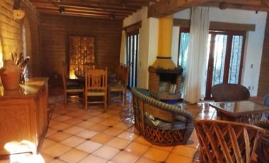 Casa en venta en Tepoztlán Morelos, con excelente ubicación