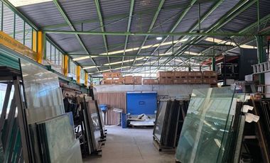 NAVE  INDUSTRIAL EN RIO FRIO
