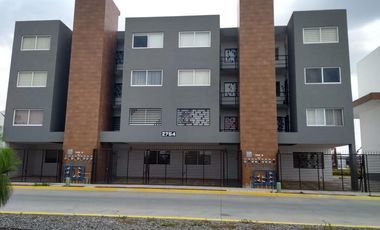 DEPARTAMENTO EN RENTA AMUEBLADO EN RUBÍ RESIDENCIAL, LEON GTO. ZONA SUR.EN PLANTA BAJA A 12 MINUTOS DE PUERTO INTERIOR.