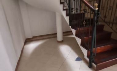 Vive a lo Grande en Casa San Ignacio! Espacio, Confort y Elegancia en 4 Niveles