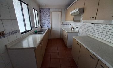 Hermosa Casa en Condominio Calama